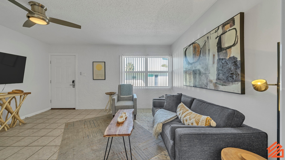 Okaloosa Island Condo Just 1 Min Walk 2 White Sand