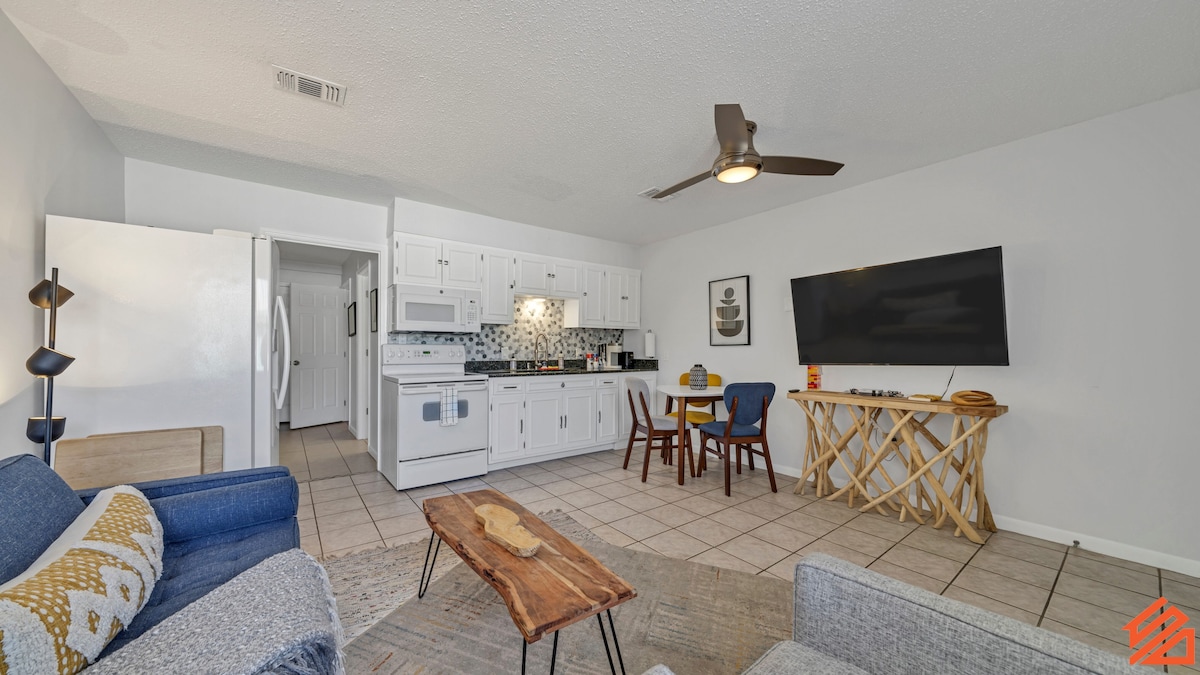 Okaloosa Island Condo Just 1 Min Walk 2 White Sand