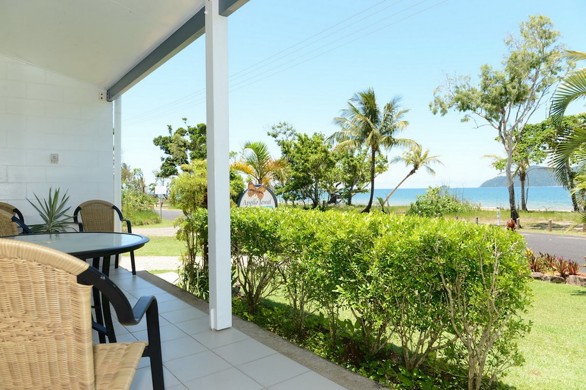 Apollo Jewel No 2 - 2 Bedroom Apartment - Beach View - Ground Floor