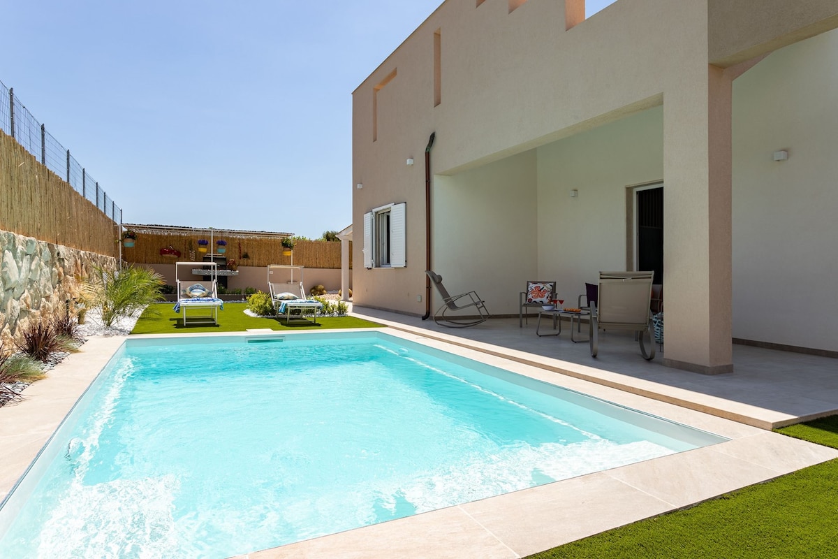 Villa Shamsi - Heated pool, beach at 50 mt