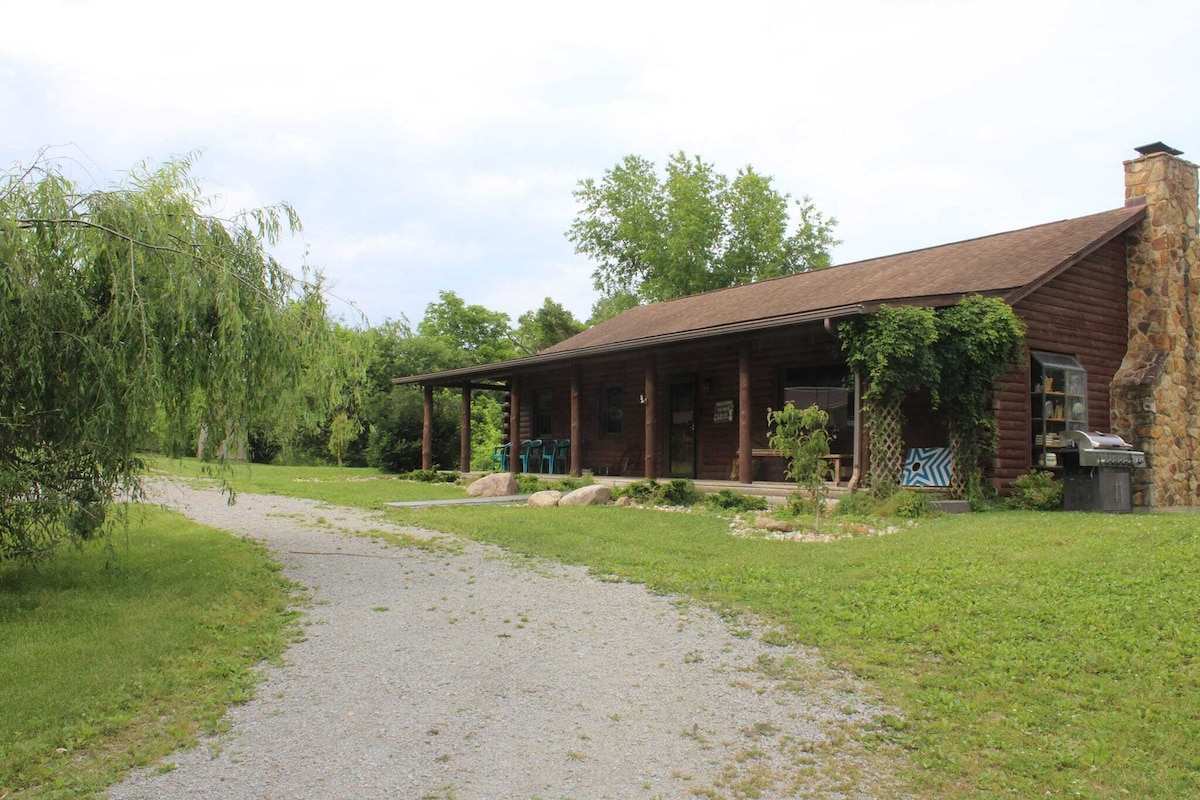 Lazy Lane Cabins - Bushwood Cabins