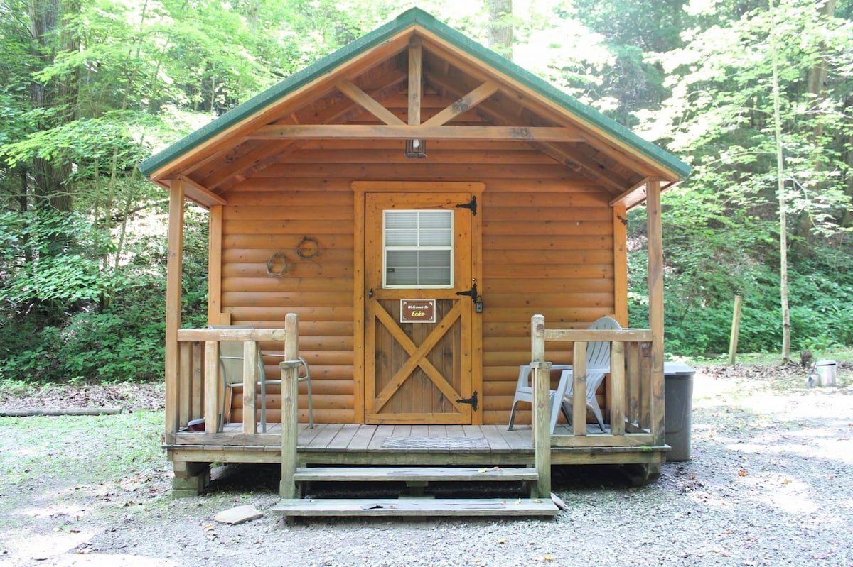 Lazy Lane Cabins - Echo Camping Cabin