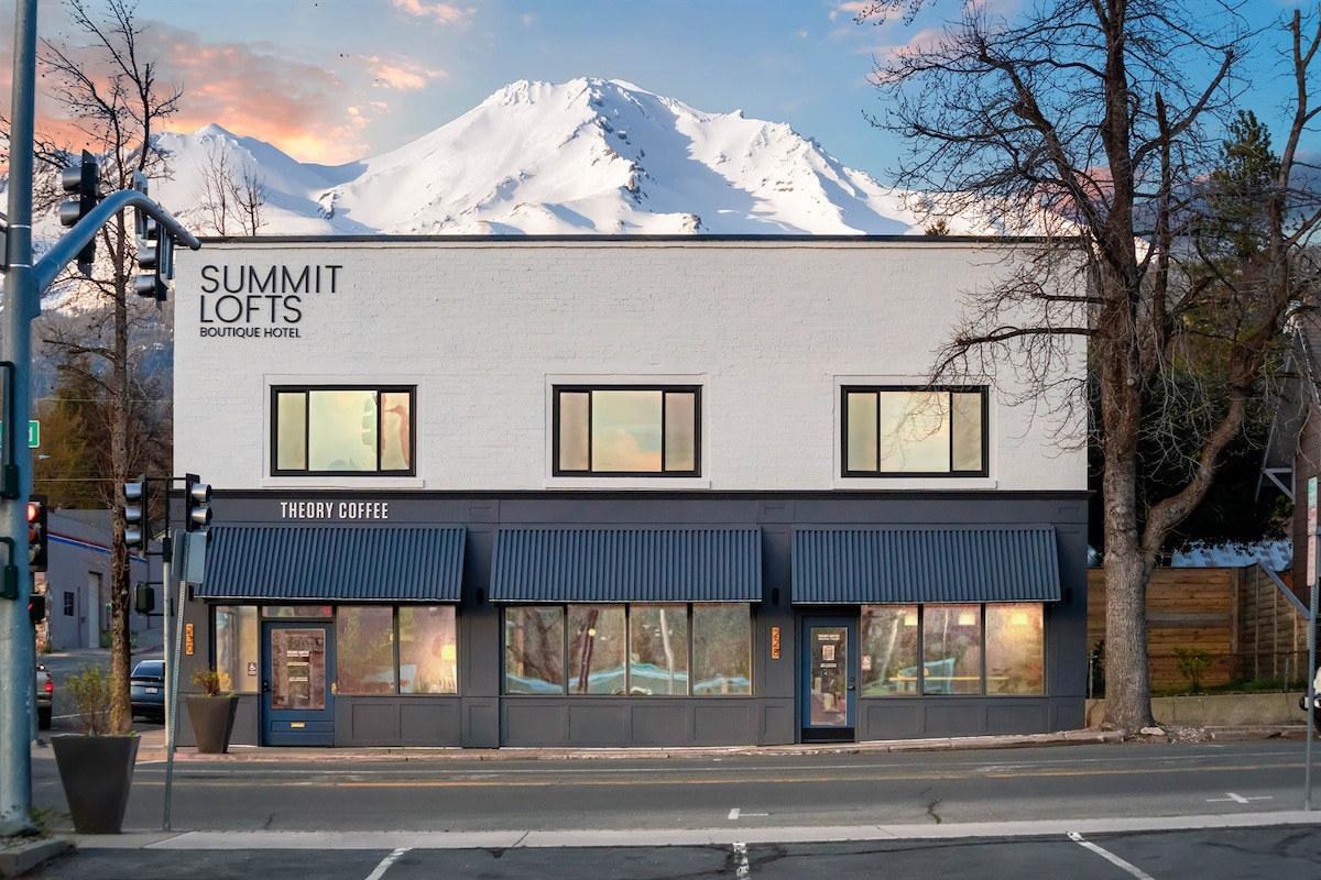 Boutique Hotel @ Summit Lofts Mt Shasta # 203