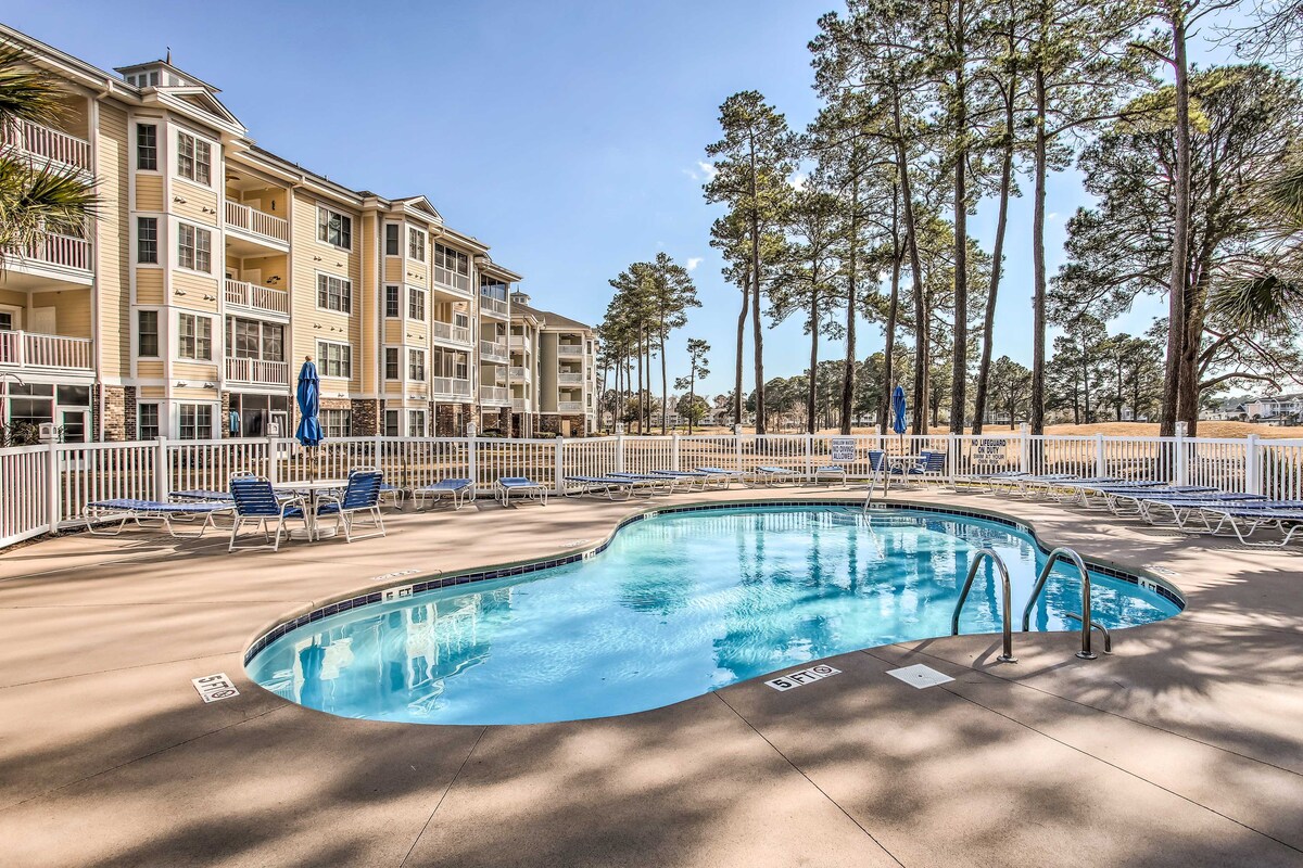 Idyllic Condo with Pool Access ~ 3 Mi to Beach!