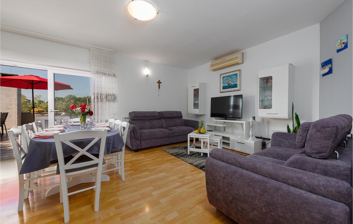 Amazing home in Dracevac Ninski with WiFi