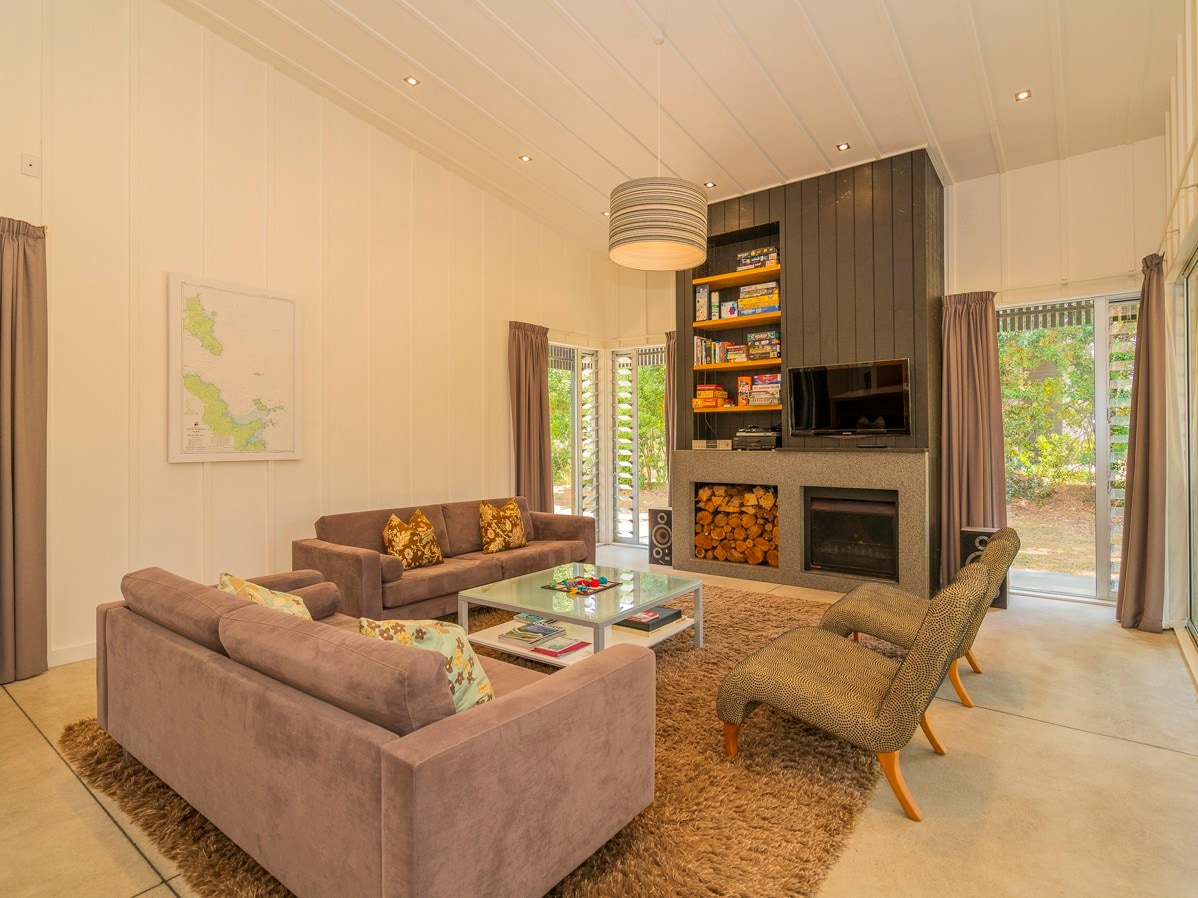 The Golden Hideaway - Matarangi Holiday Home