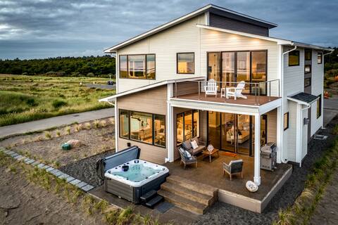 BEACH Home | Hot Tub | Game Room | OCEAN VIEWS | 5