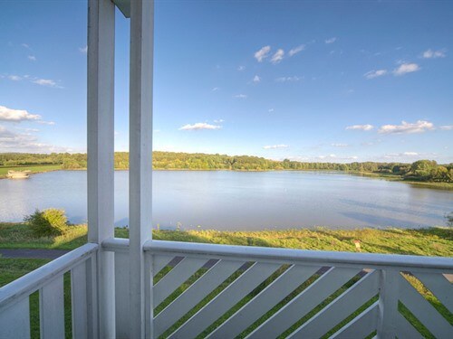 带淋浴的套房-带淋浴的套房-湖景-迷你Balkon