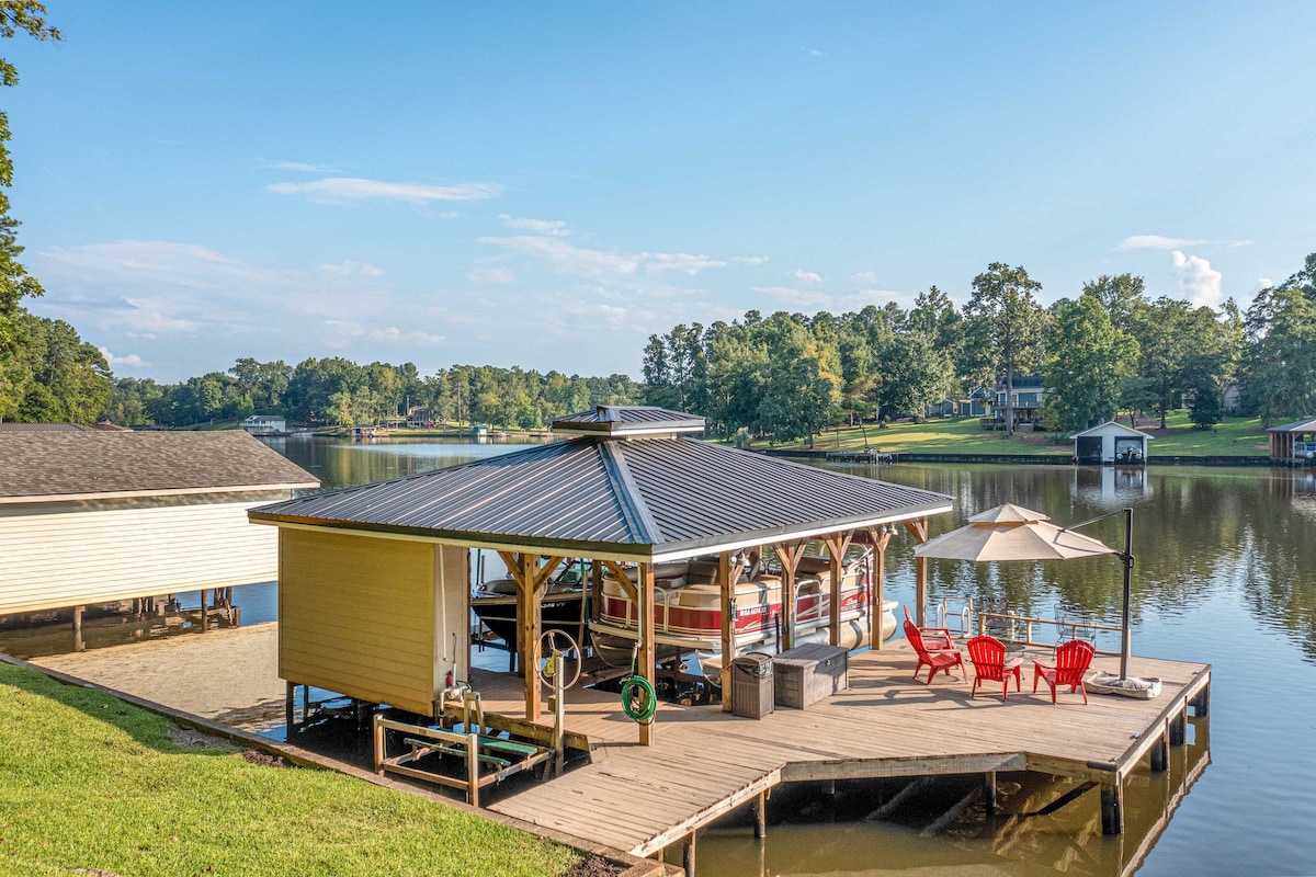 Lakefront Home w/ Entertainment Space & Dock!