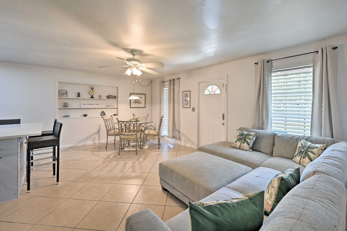 Bright Naples Home - 4 Mi to Botanic Gardens!