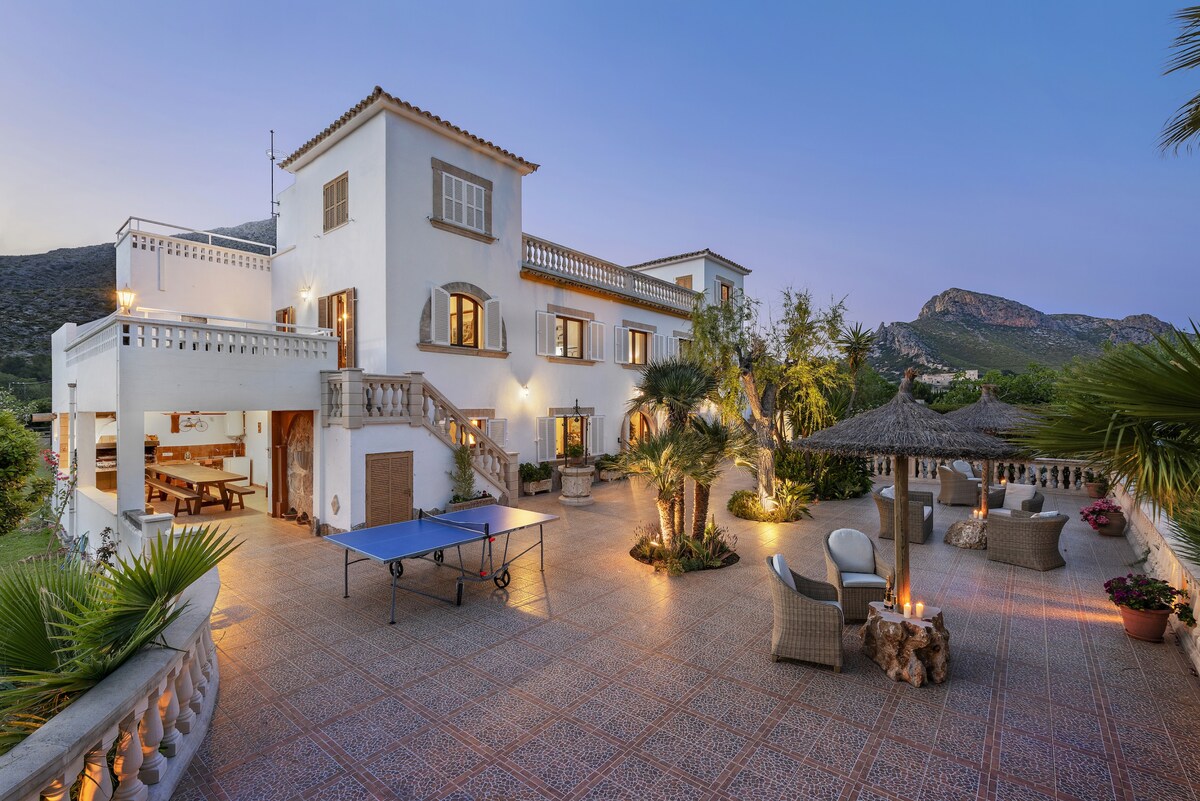 Js Properties stunning villa Can Segura