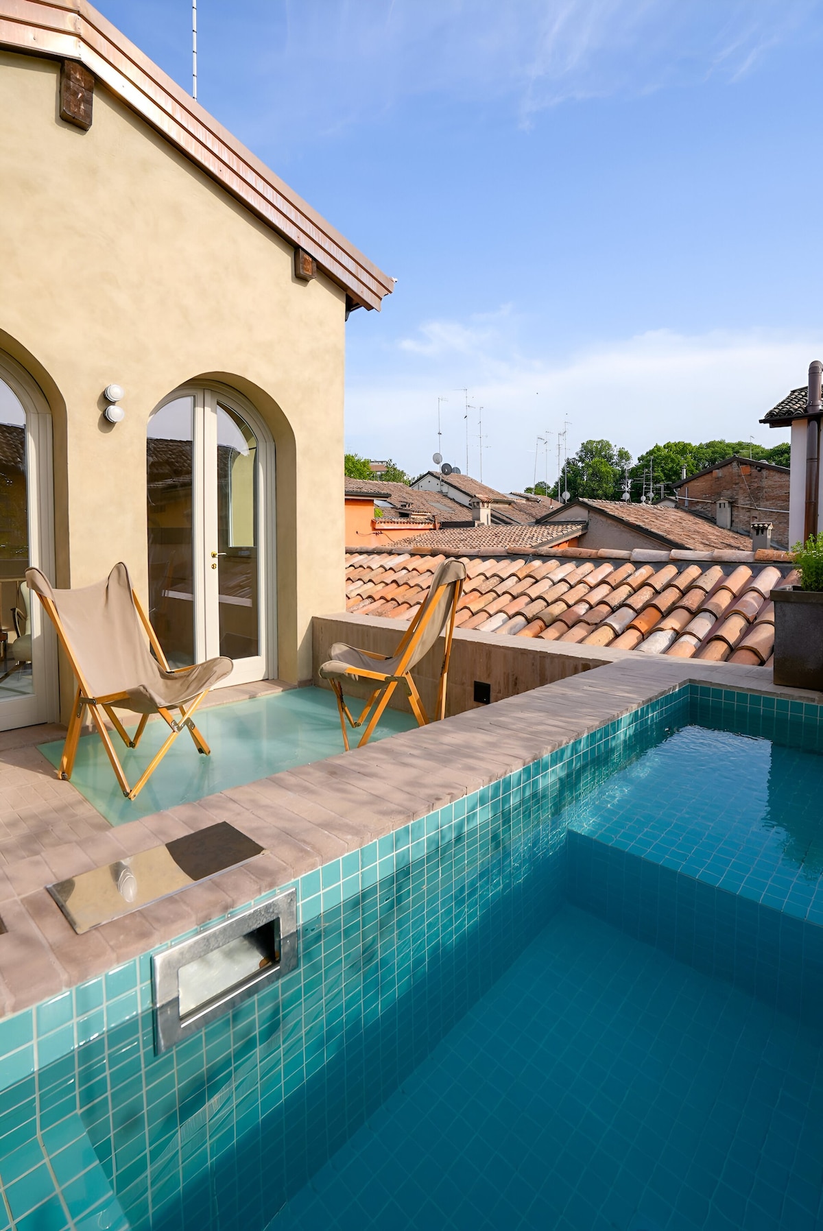 Roof Top Suite with Private Pool and Terrace