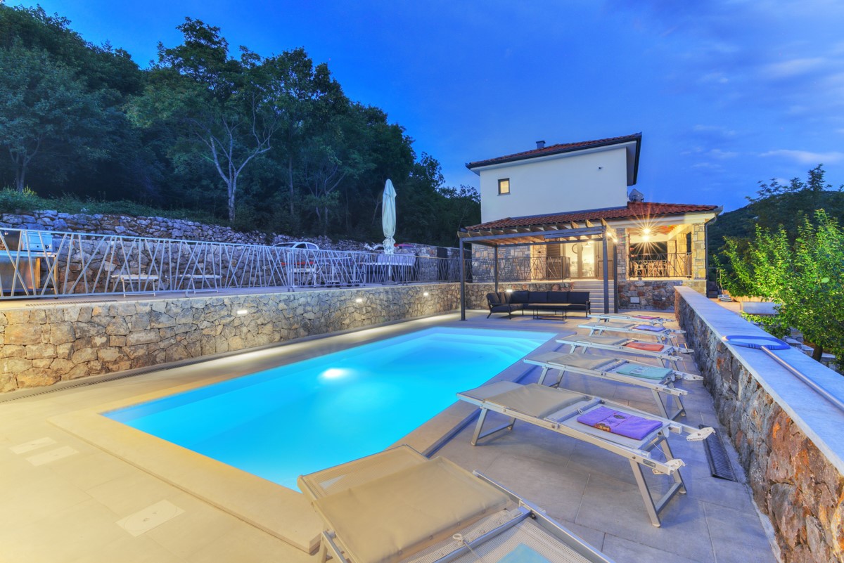 Sensational Villa near Novi Vinodolski with privat