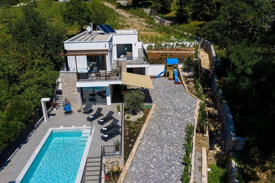 Wonderful Villa in Bribir with private pool and Ja