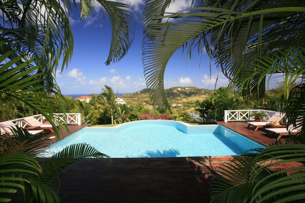 Beautiful Caribbean style 2-bed family Villa Kessi