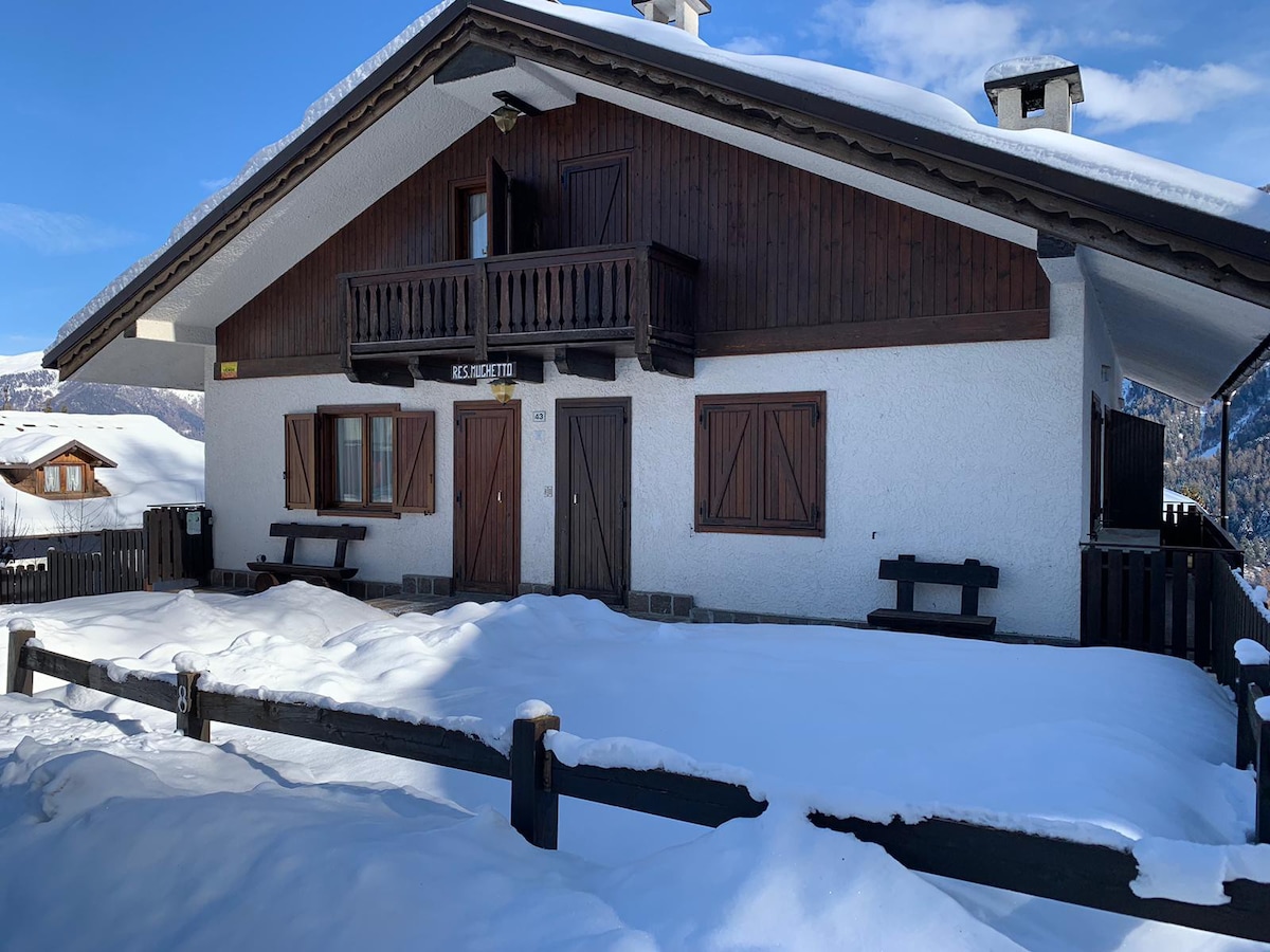 Ski cottage in beautiful Folgarida near the slopes