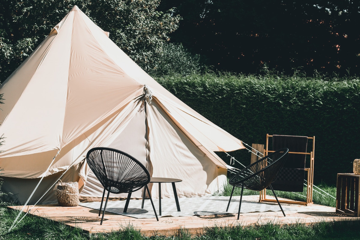 Onthaasten in heerlijk luxe tent