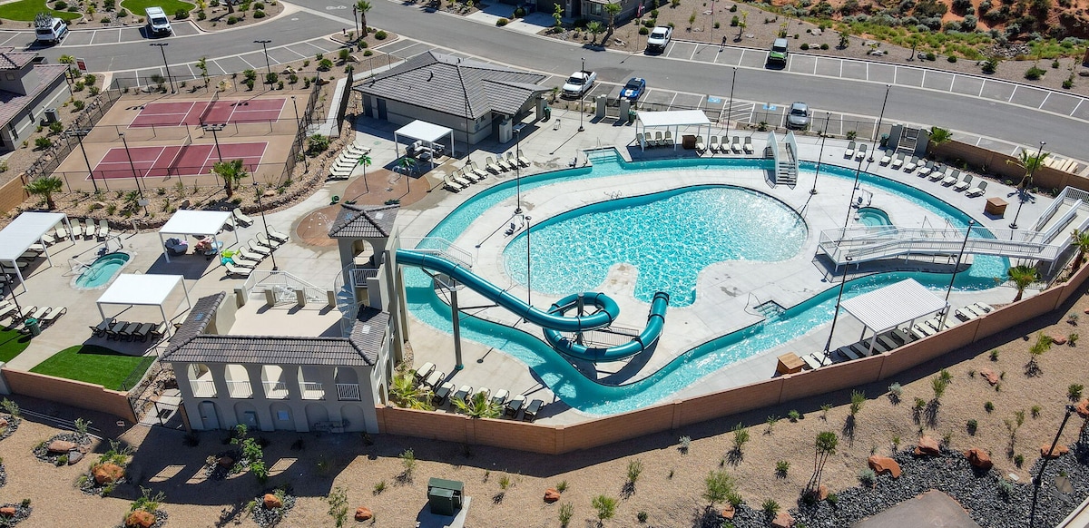 Zion's Base Camp - Pool, hydro tube, lazy river