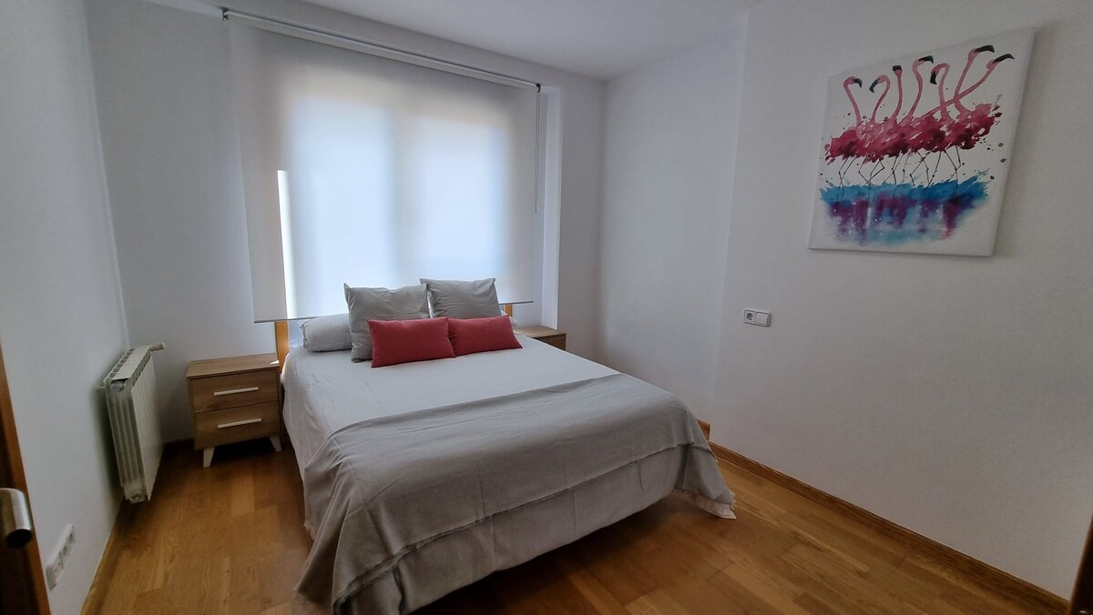 New 3-Bed beach Apartment Galicia