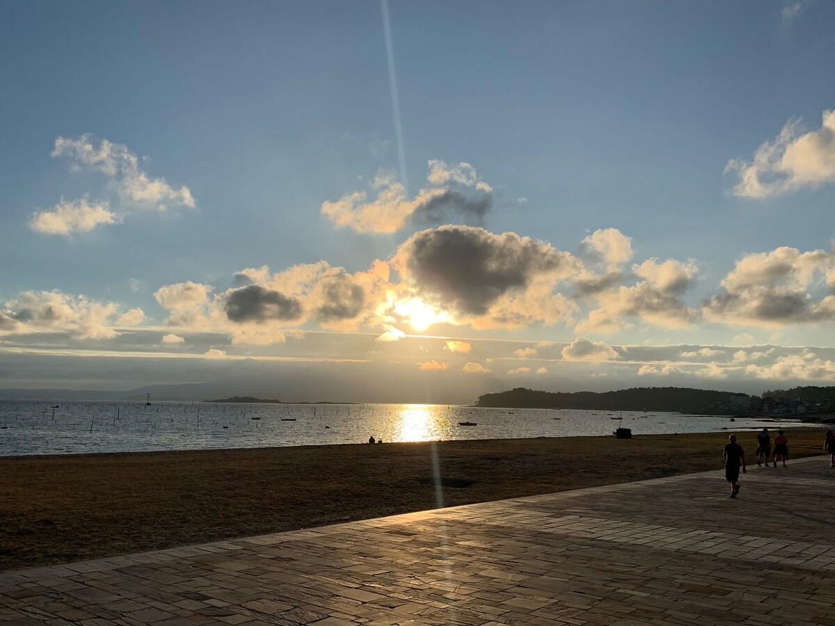 New 3-Bed beach Apartment Galicia