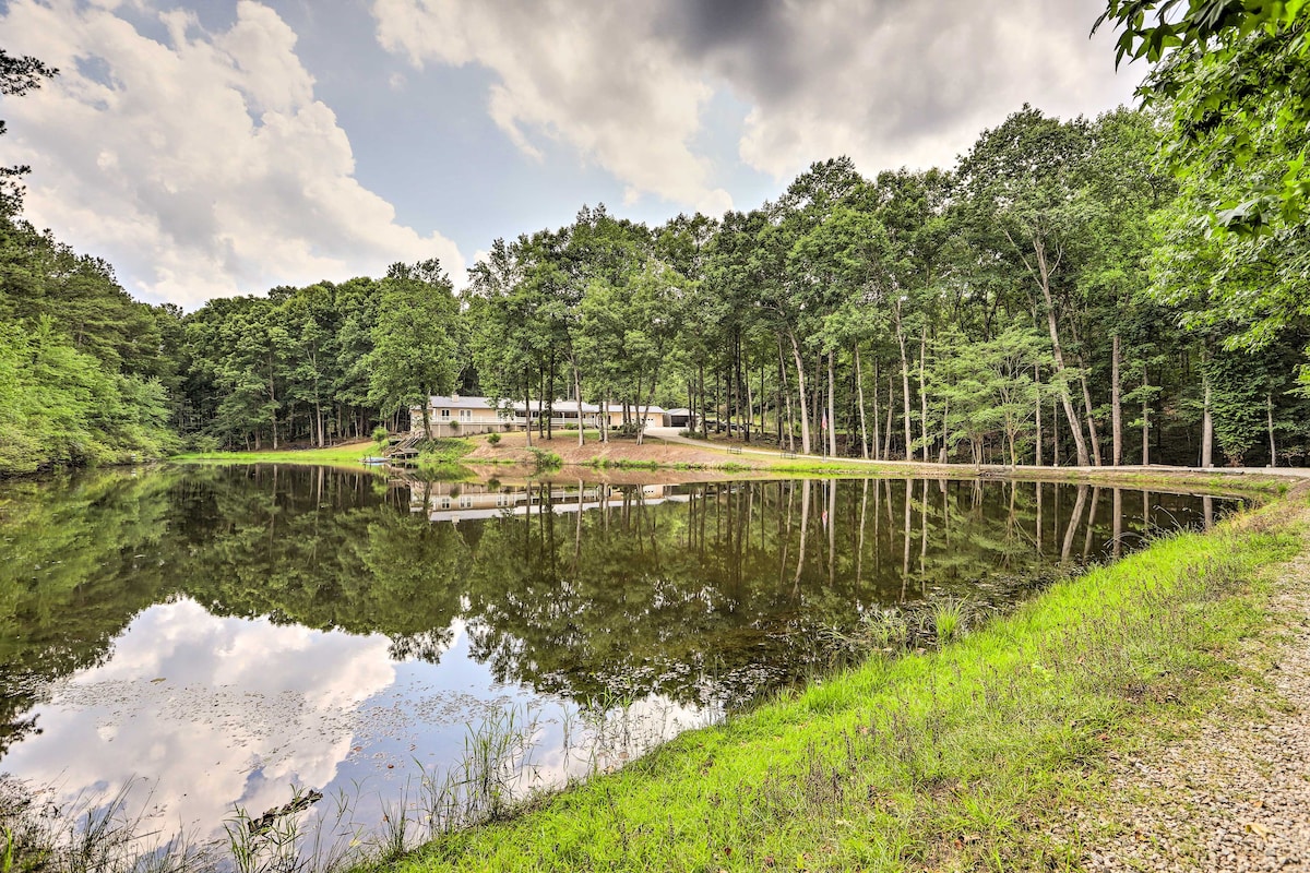 McDonough Getaway w/ Private Lake on 24 Acres