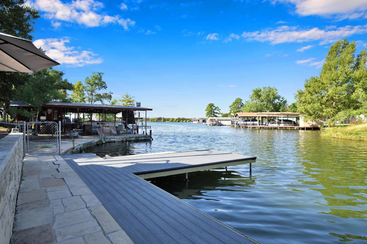 Turtle Cove - Two Homes, Boat Dock, & Fire Pit