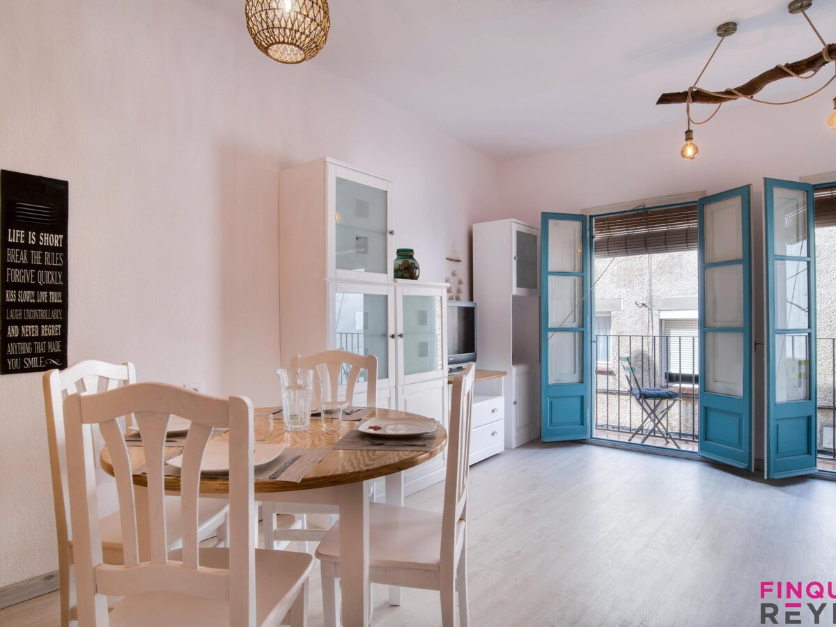 Apartment a few meters from the beach of Sant Feliu de Guíxols