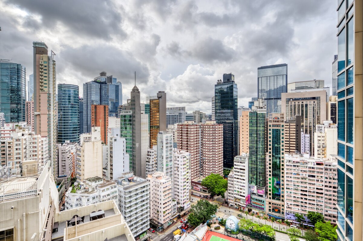 Blueground | Wanchai ，地铁上方