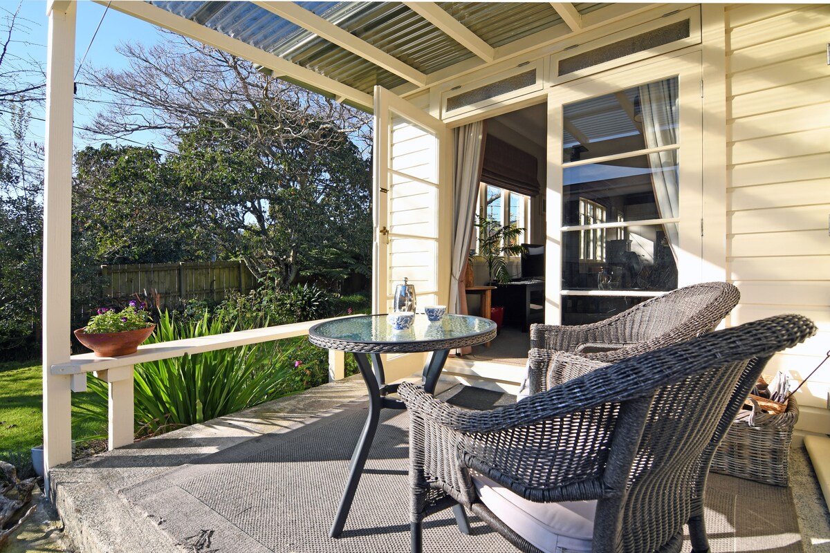 Silkwood Cottage - Richmond Holiday Home