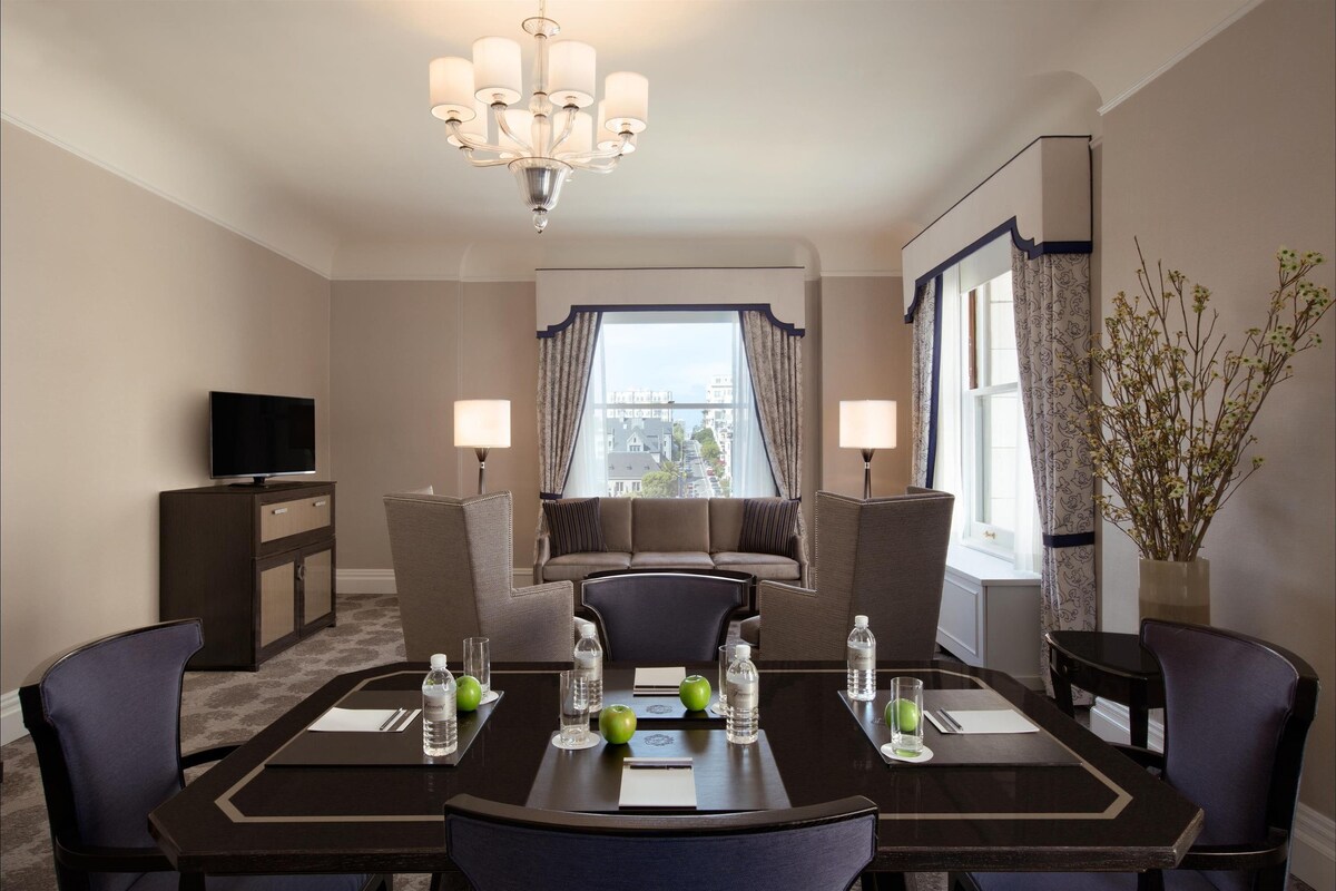 1-Bedroom Suite plus Connecting Room with Two Beds and One Sofabed at Fairmont San Francisco by Suiteness