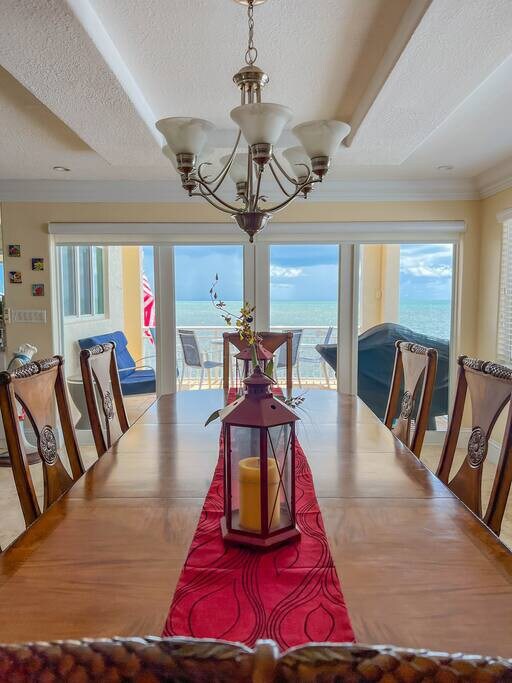 Luxury Home King Beds Ocean View 5 Min To Sandbar!