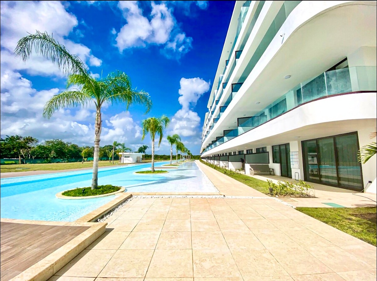 Luxury Apartment With Pool And Golf View ⛳️