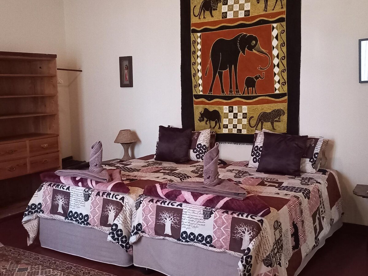 Roidina Safari Lodge- Room 7 Family Unit