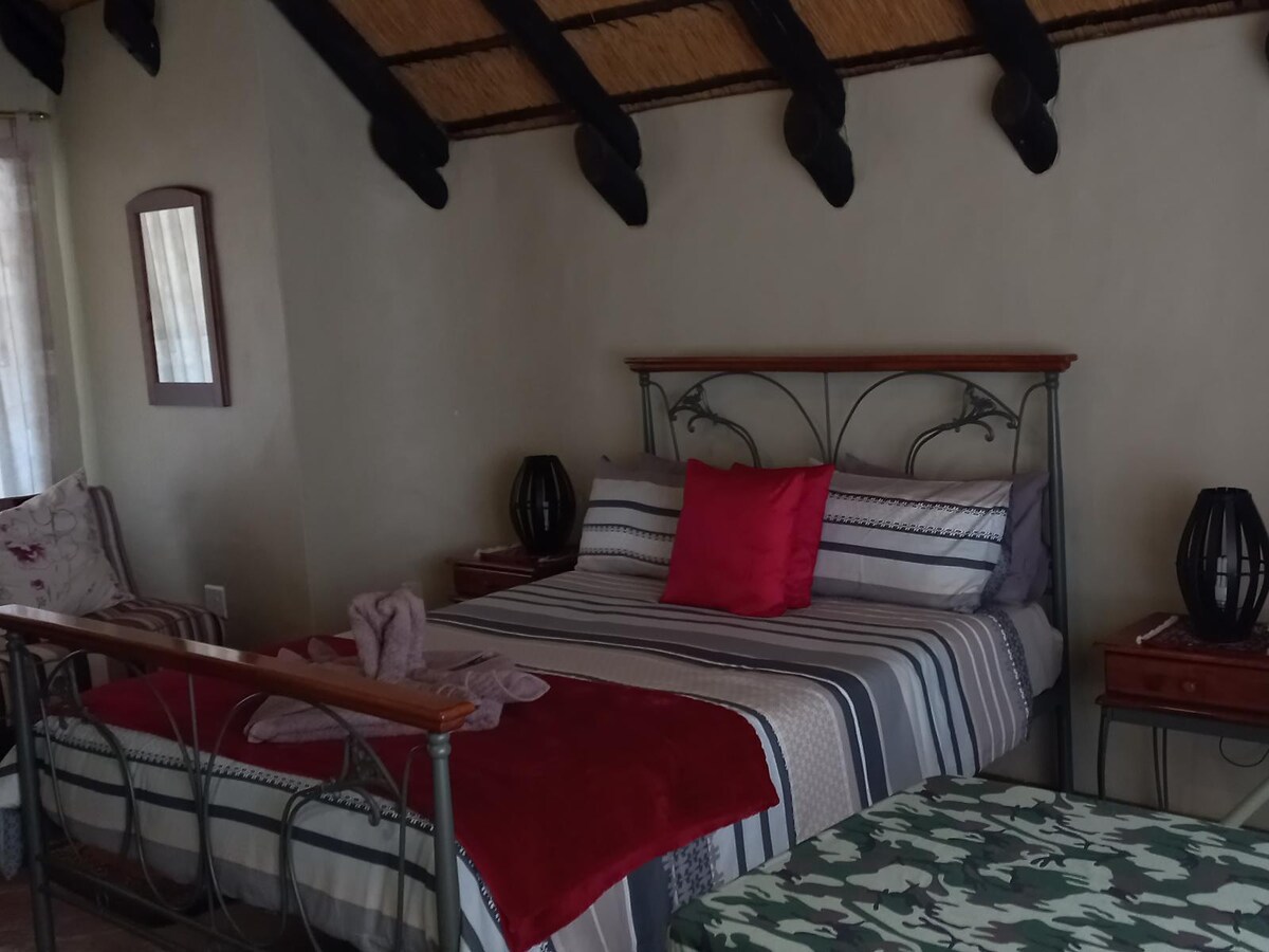 Roidina Safari Lodge - 4号房-双人床平房