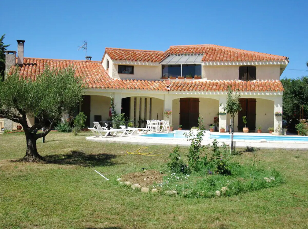 滨海阿尔热莱斯（ Argelès-sur-Mer ）的6卧室别墅，带私人泳池、水疗中心和封闭式花园