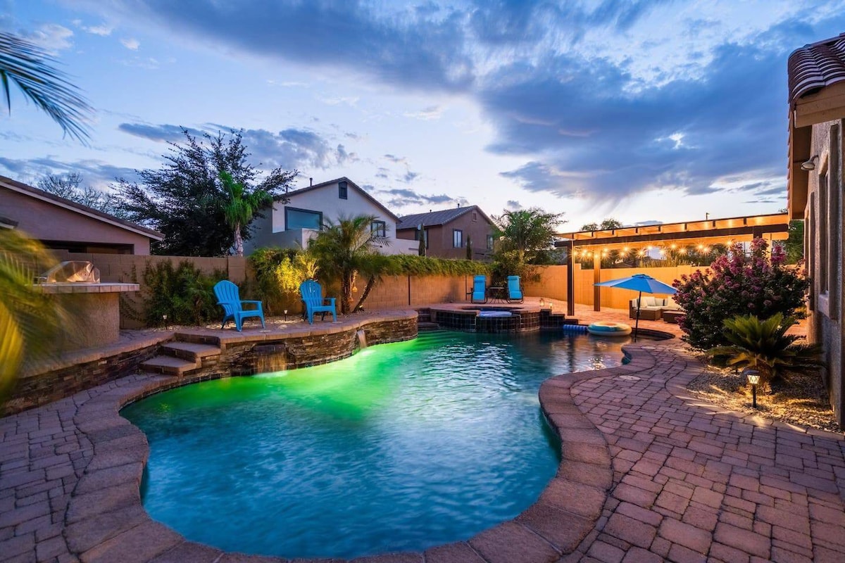 Your Outdoor Desert Oasis + Pool Table.
