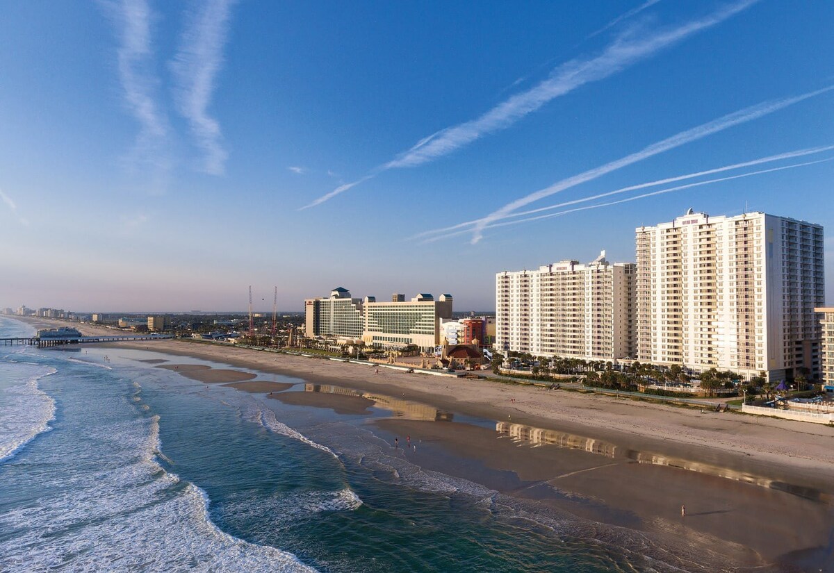 Wyndham Ocean Walk Resort | 1BR/1BA King Bed Suite