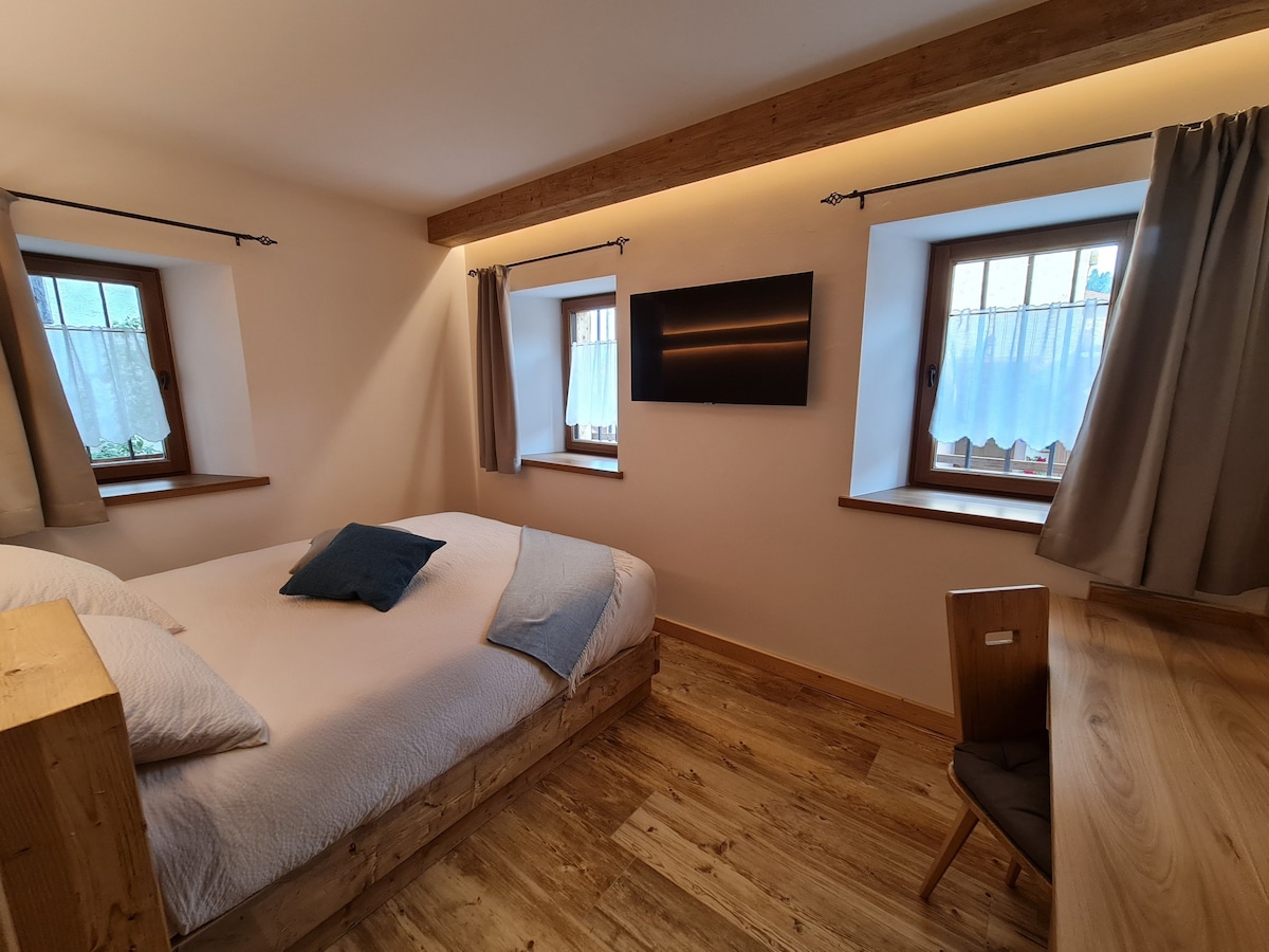 double room with extra bed ground floor