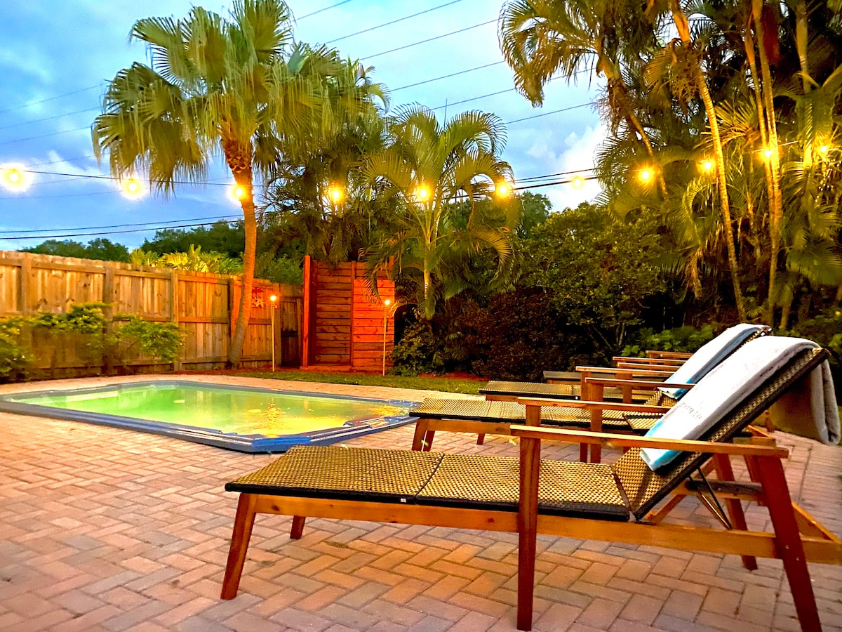 Fox Private Resort-Heated Pool, Spa-Downtown&Beach