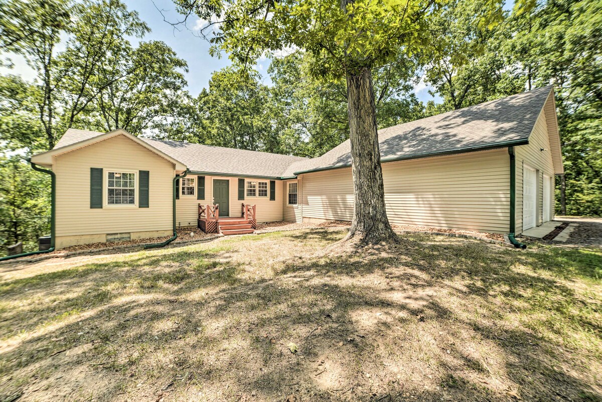 Cozy Murray Retreat w/ Grill ~ 2 Mi to Lake!