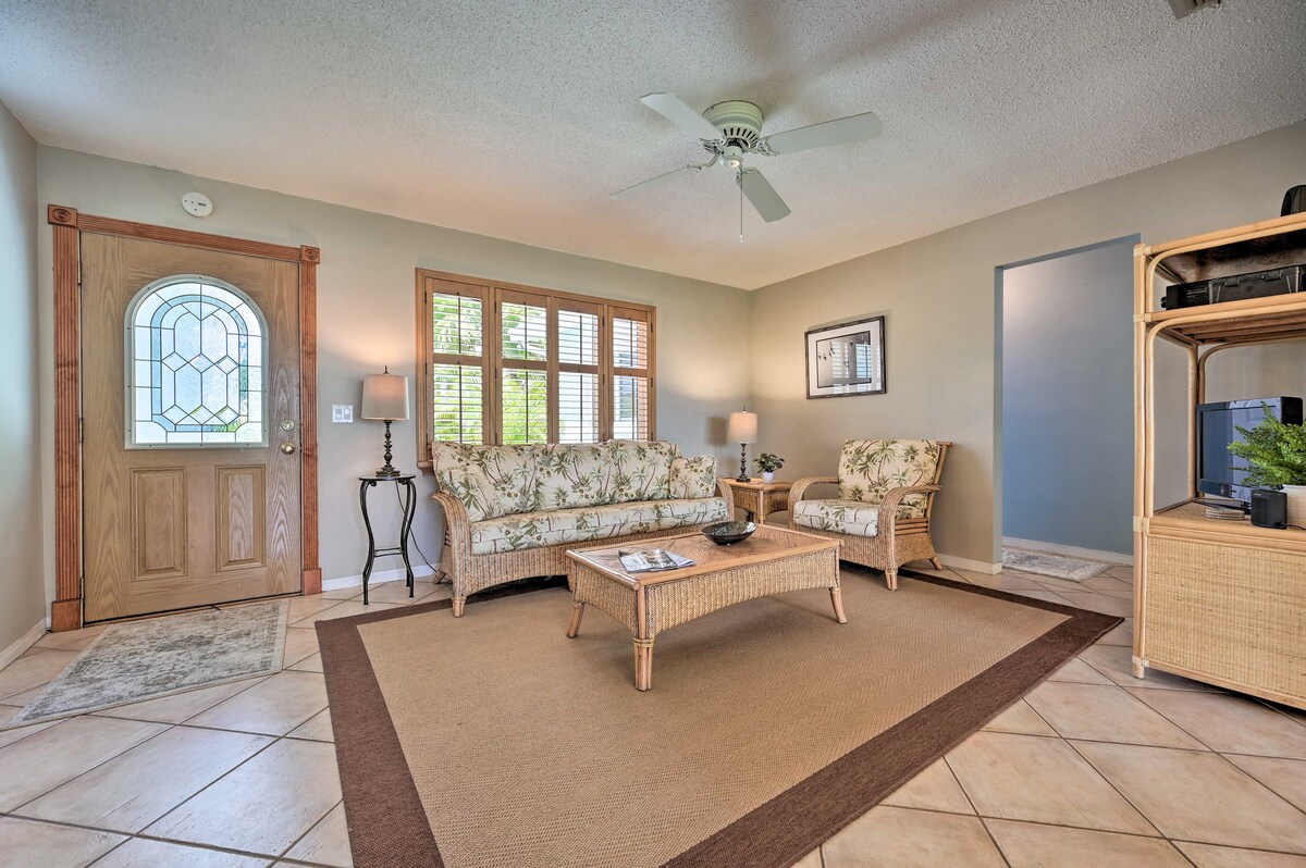 Canalfront New Port Richey Home w/ Boat Dock!