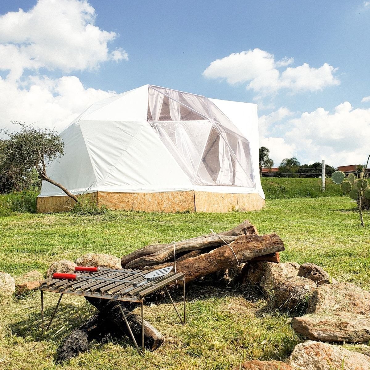 Glamping 2 camas, 4 personas, baño interior