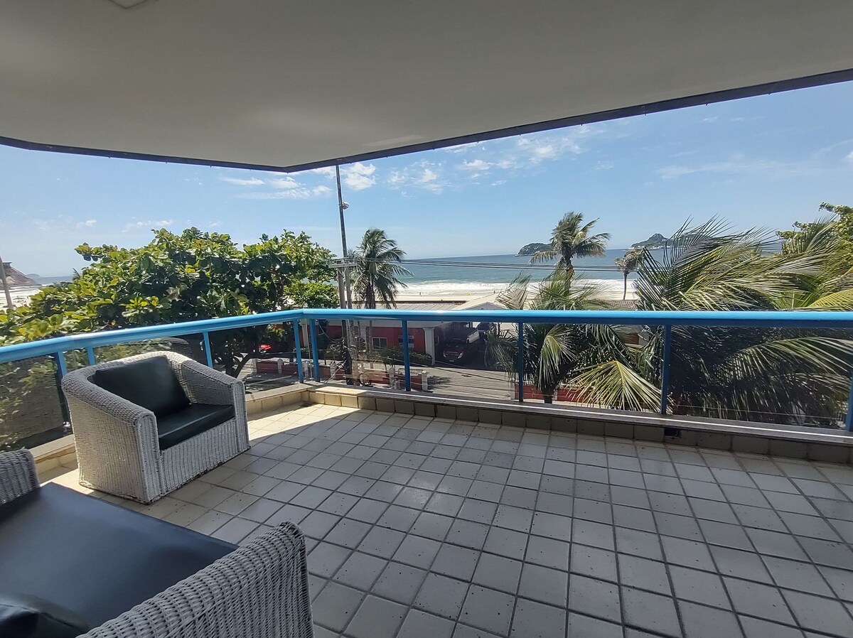 Sea Fronto, Large Balcony and Lots of Space in The Best Point of Barra B2-003