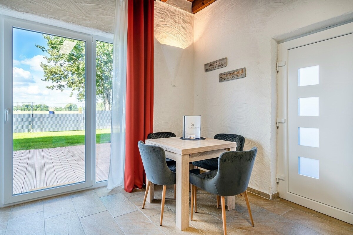 公寓可容纳4位房客，面积40平方米，位于奥黎世（ 163657 ）