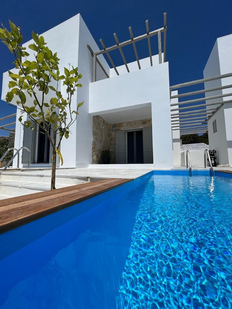 White Villas Paros