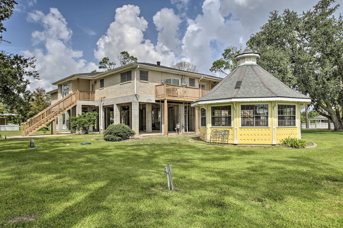 Expansive Theriot Retreat w/ Fishing Dock!