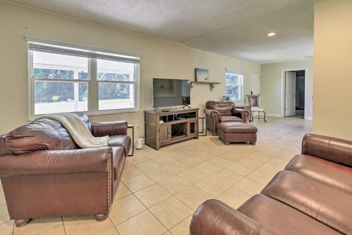 Pet-Friendly Home Close to WEC Ocala!