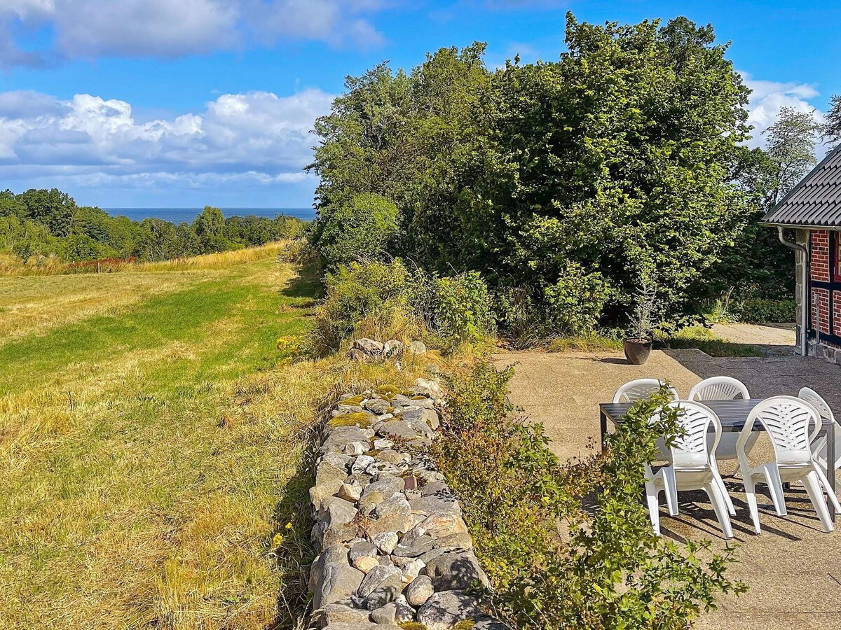 6 person holiday home in glesborg