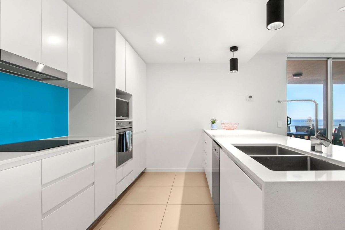 Aquaview Unit 304, 29 Canberra Tce, Kings Beach