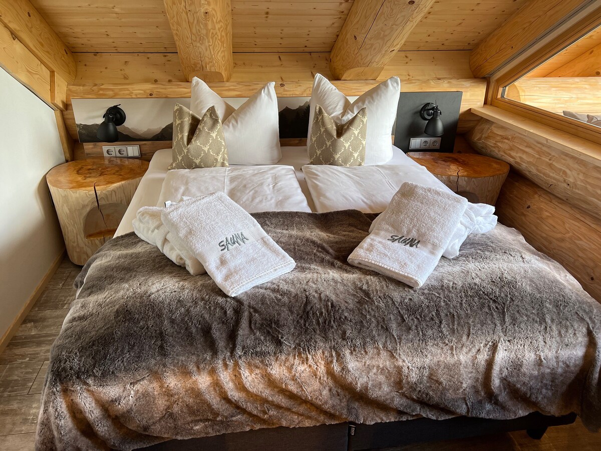 Chalet 1 (110qm) mit Balkon (Waldstein Chalets)